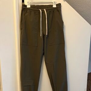 Vuori Women Pant Green